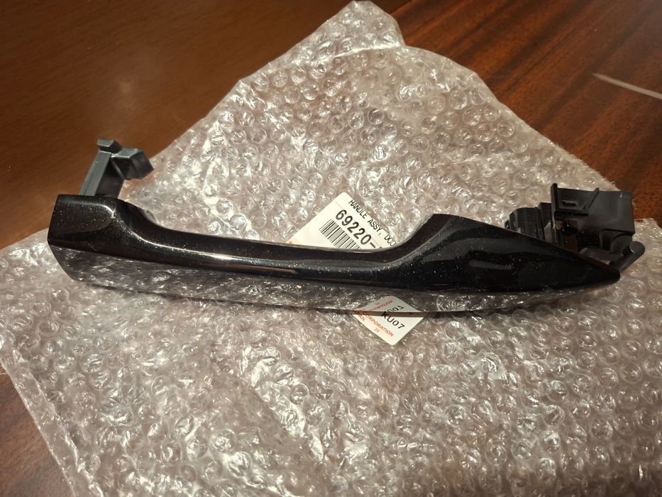 LEXUS IS MK3 Front Left Door Exterior Handle  NEW 69220-53030-C1