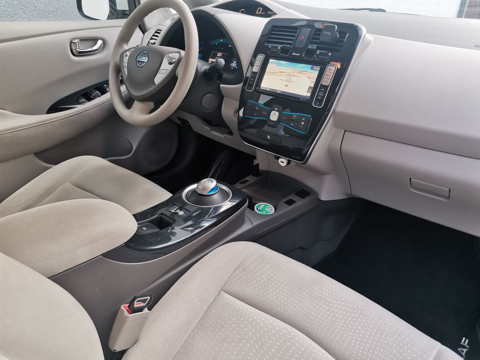 Nissan Leaf electric 2011, baterie schimbata, stare foarte buna