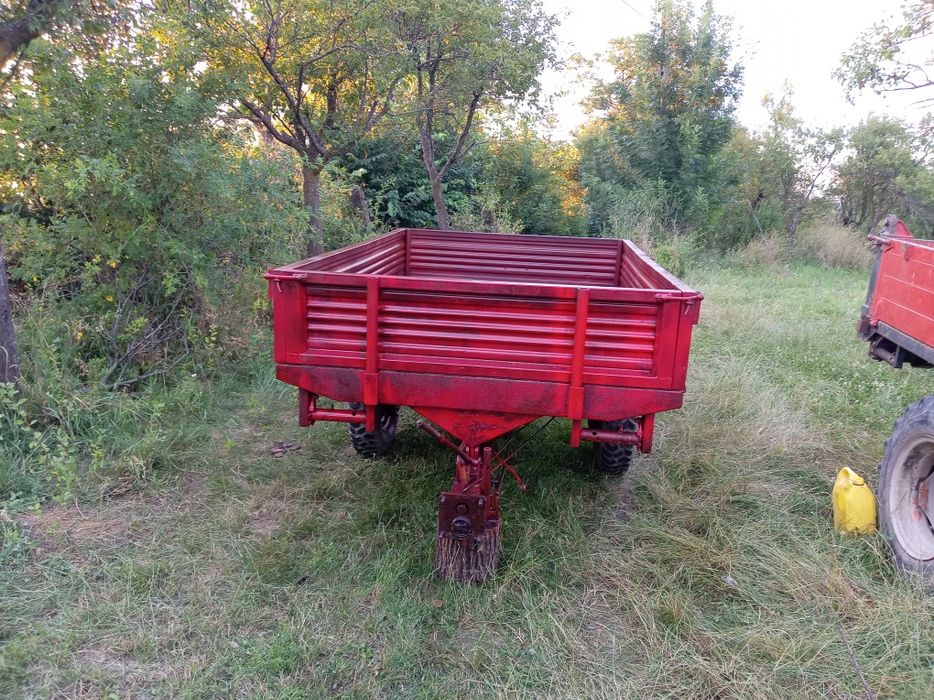 Remorca cu tracțiune