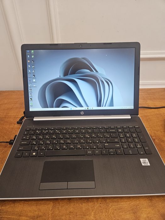 Hp laptop 15 все работает