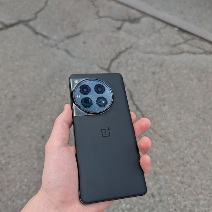OnePlus 12 16/512