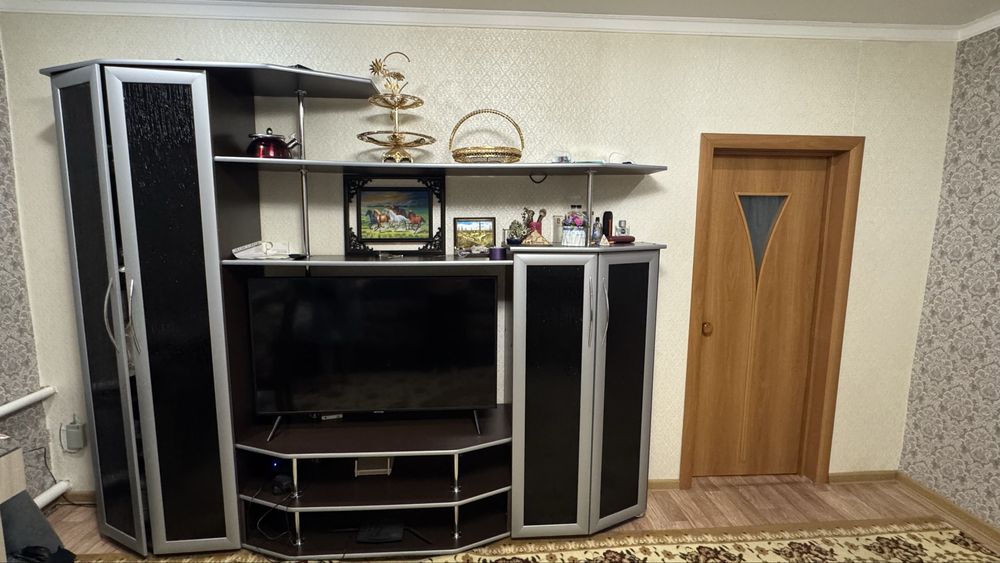 Продам горку для зала