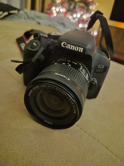 Canon EOS 800D + card + Geanta