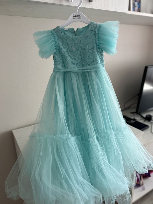 Платье нарядное для девочки