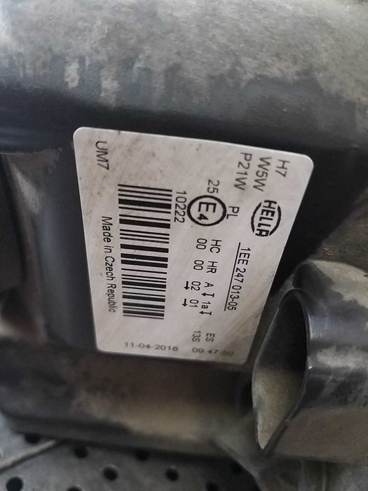 Far stanga vw golf 5 plus 5m 1ee24701305