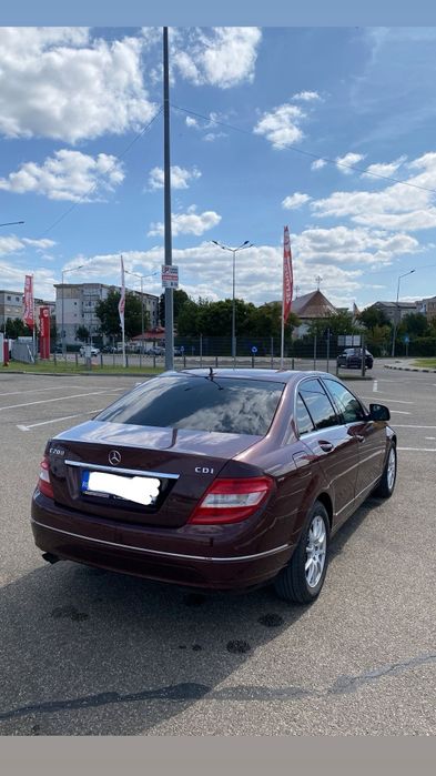 Mercedes Benz C200