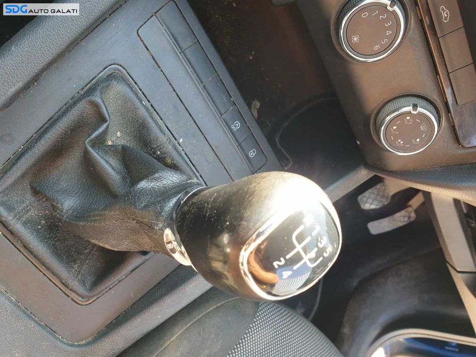 Nuca cu Manson Piele 5 Trepte Manuala Skoda Octavia 3 1.6 TDI 2013 - 2017 [C7977]