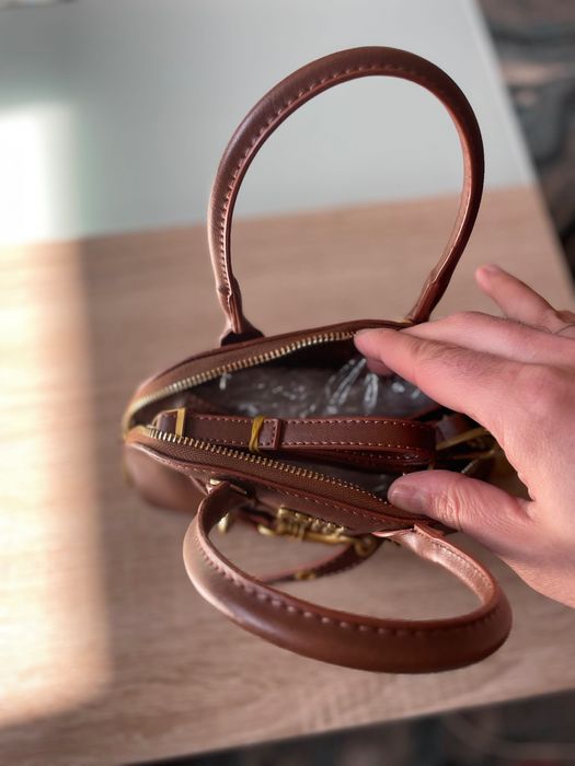 Мини дамска чанта