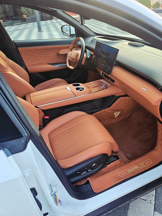 Deepal S07 2024 Full