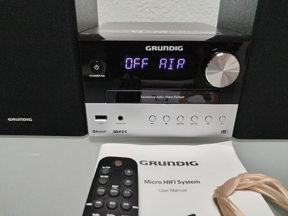 Micro sistem Grundig cu Boxe