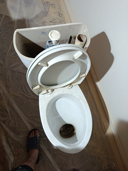 Продам унитаз б/у