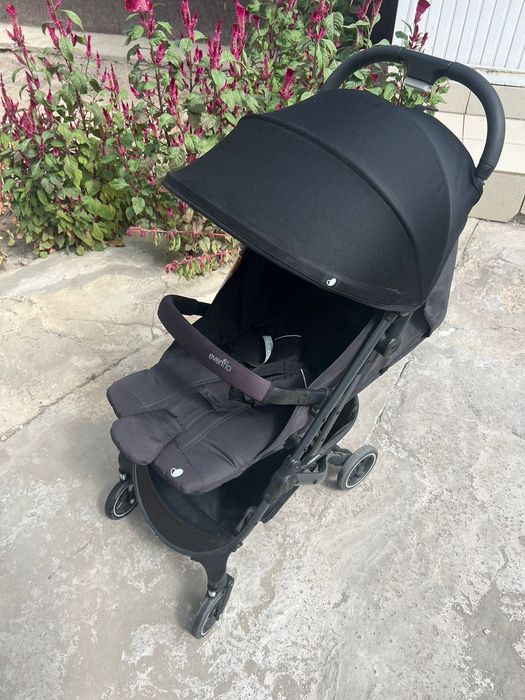 Коляска  evenflo