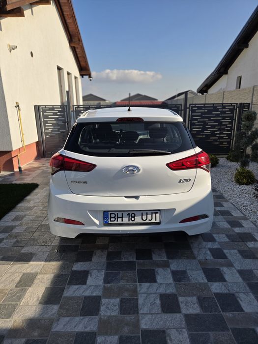 Hyundai i20 2015
