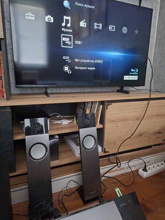Blu-Ray home theater system  SONY BDV-NF720
