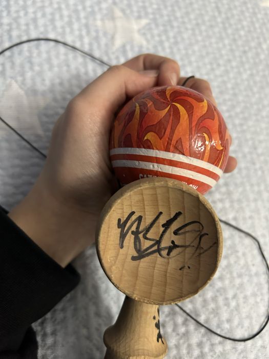 Kendama europe wildfire semnata de miguel,davide,yasu,adrian vilau,