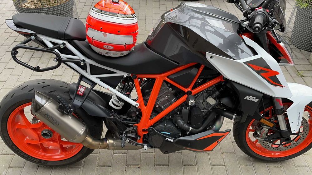 KTM 1290 Superduke R