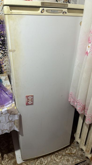 Холодильник на запчасти