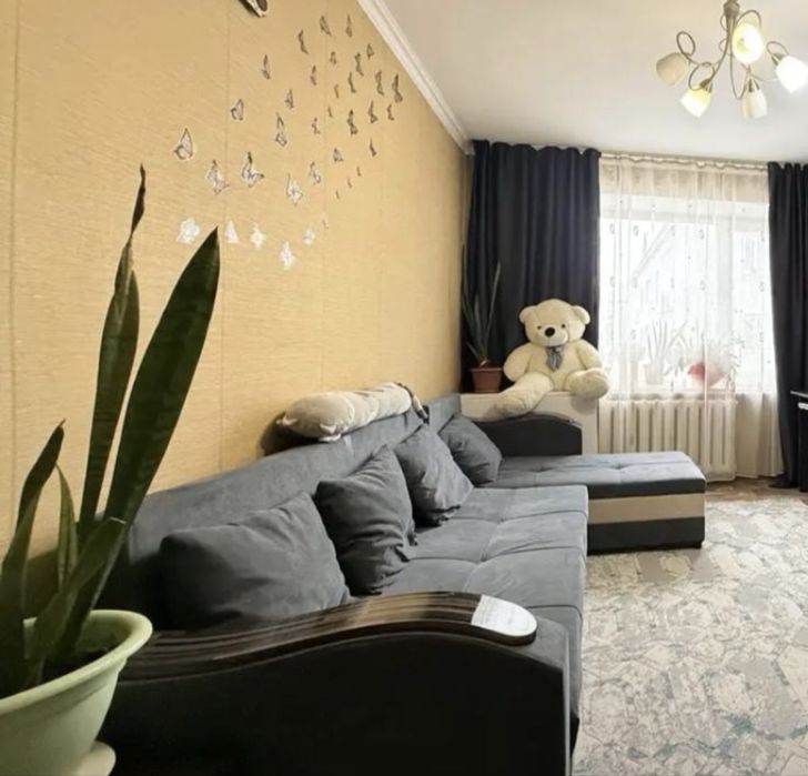 диван в хорошем состоянии