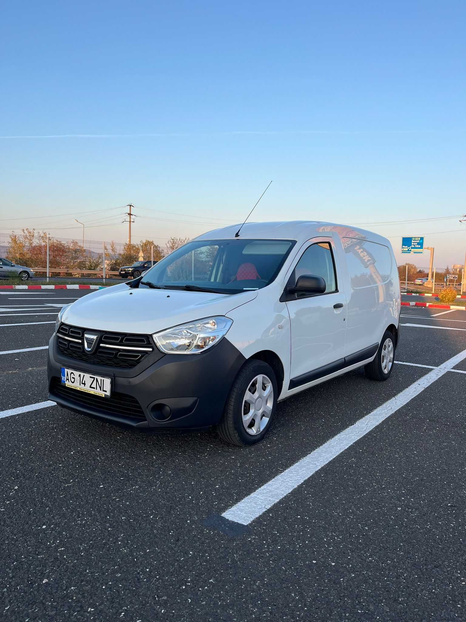 Olx dacia dokker van deals