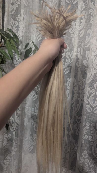 127 Кератинови кичури от славянска коса