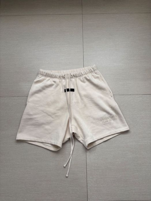 Pantaloni essentials
