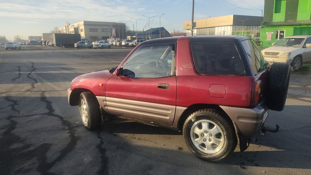 Продам RAV4 первое поколение
