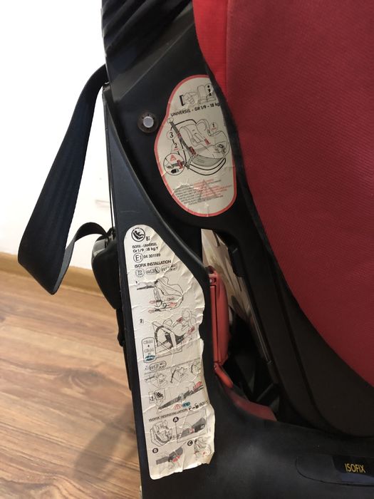 Детское кресло в отличном состоянии