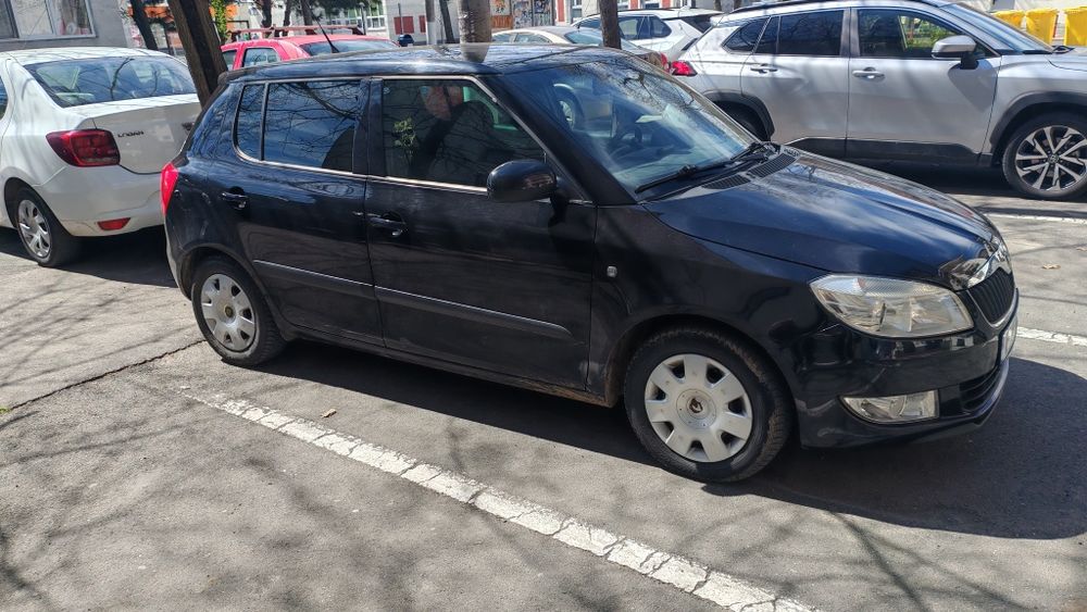 SKODA Fabia 2011 — imagine 5