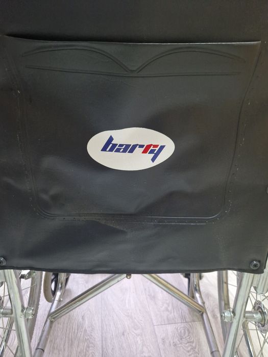 Инвалидная коляска