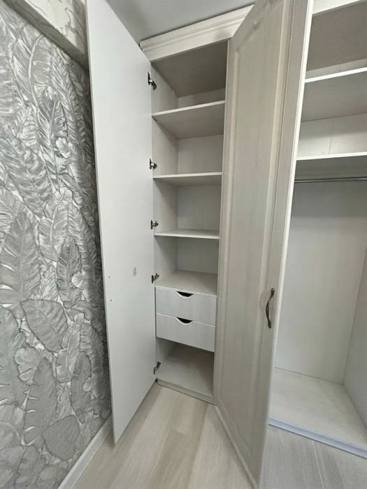 Продам шкаф в идеальном состоянии