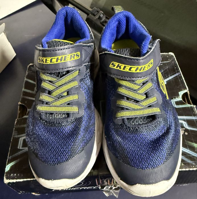 Adidasi skechers copii