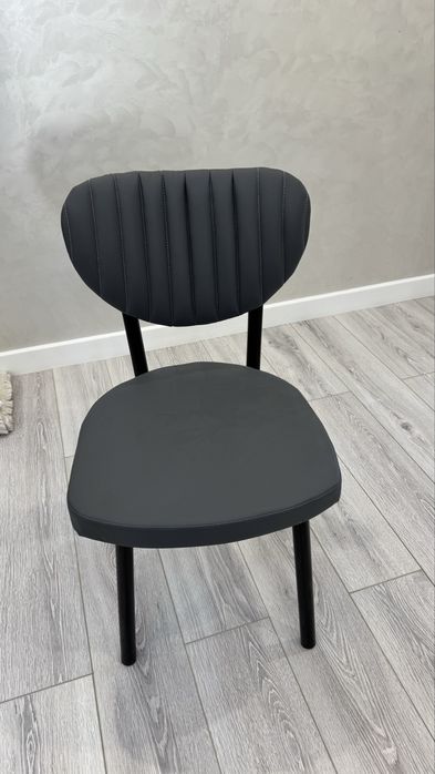 Стульчик серый, бордовый