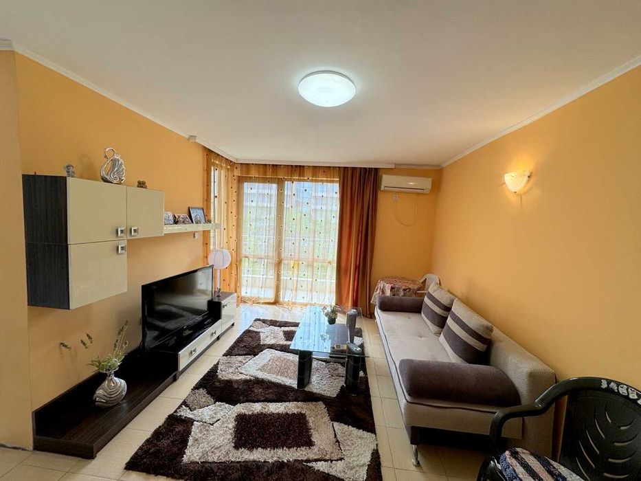 Продава се Двустаен апартамент в к.к. Слънчев бряг - 87 кв.м за 1022 €/кв.м - Снимка #1