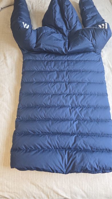 vand geaca adidas lunga