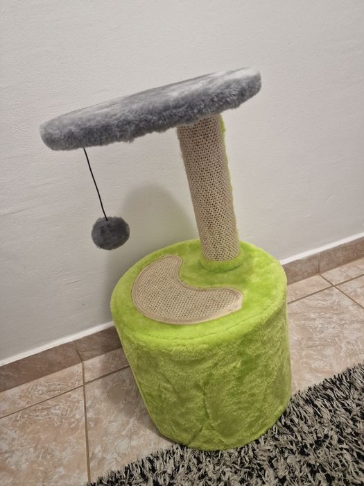 Ansamblul de joaca pentru pisici Apollo 30x30xH57cm
