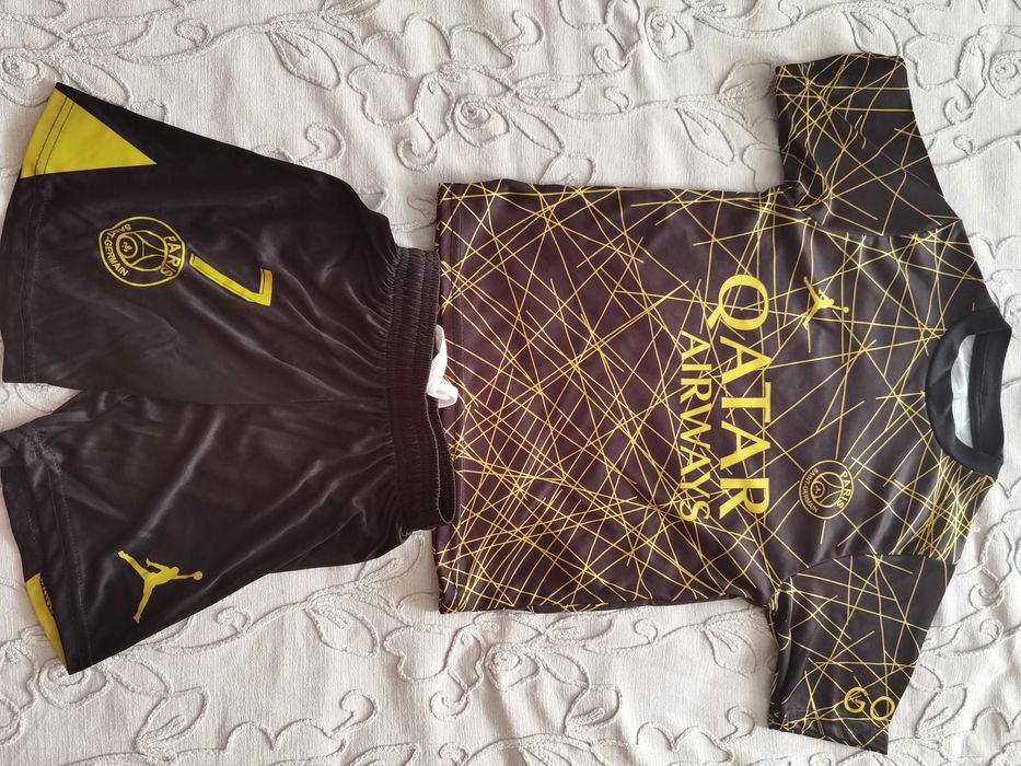 Футбольная форма МВарре