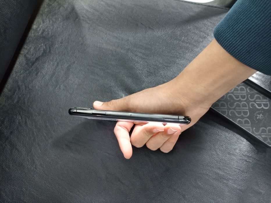 Айфон х сатамын ддддд