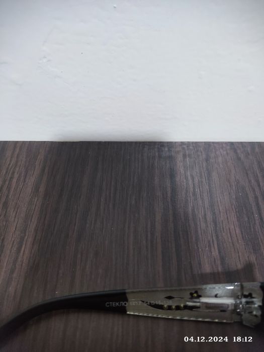 2 пары женских  оптических  очков +1,5.Стекло,новые.