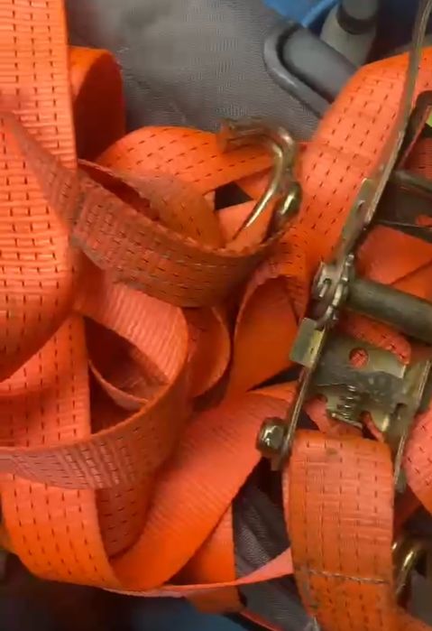 Продам ремни стяжные.