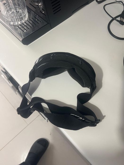 Ochelari ski negri si albi