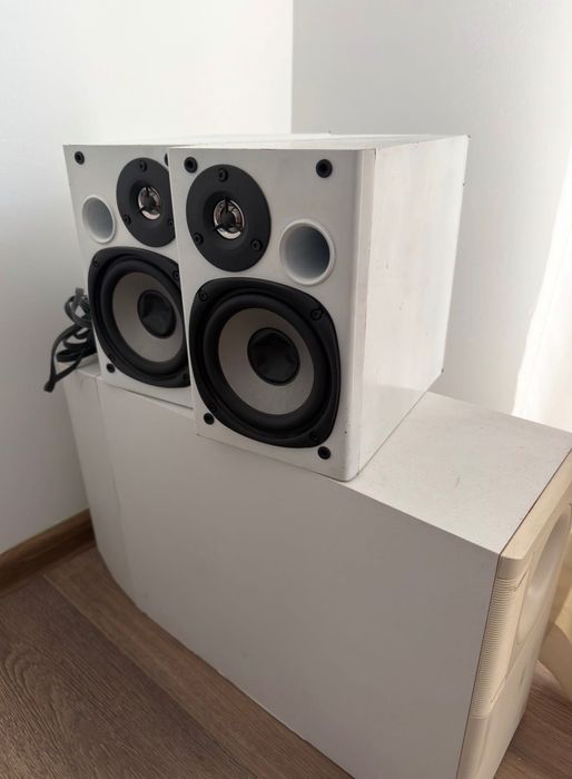 Sistem audio bose 150w - pret: 300 ron