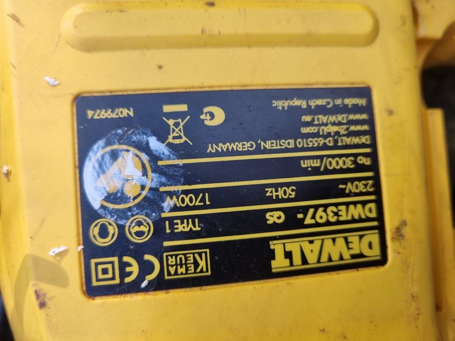 Fierăstrău aligator Dewalt DWE397 QS