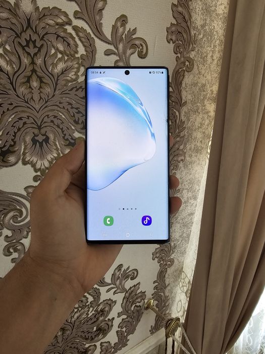 Srochno Samsung Note 10 Plus 12/ 256g  sotiladi