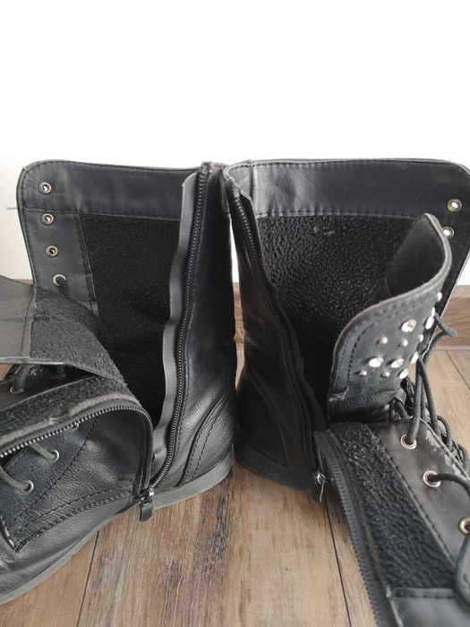 Дамски боти с камъчета