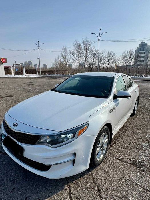 Kia Optima 2017 года