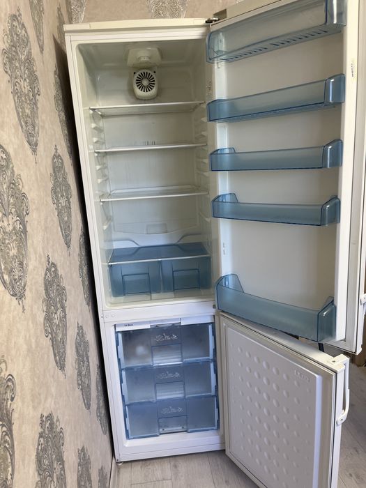 Продам холодильник Beko