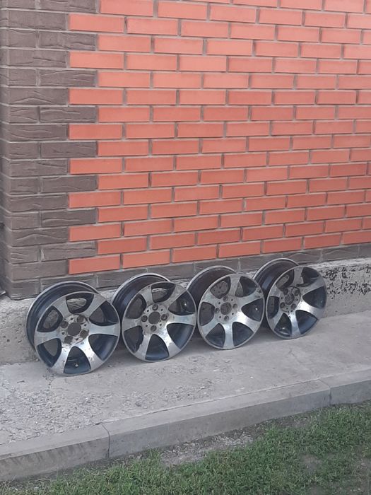 Продам диски R13 арбузы