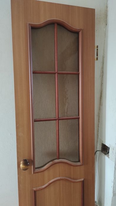 Продам двери межкомнатные