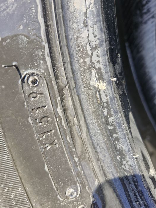 На Прадо 265/60/18 Дунлоп