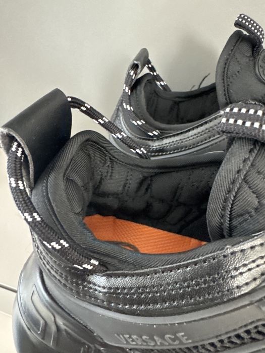 PREMIUM!!versace chain reaction marimea 43!!PRODUS NOU!!LIVRARE CU VERIFICARE!!